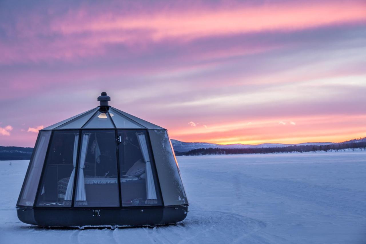 Отель Yggdrasil Igloo Vaermland Тёксфорс Экстерьер фото